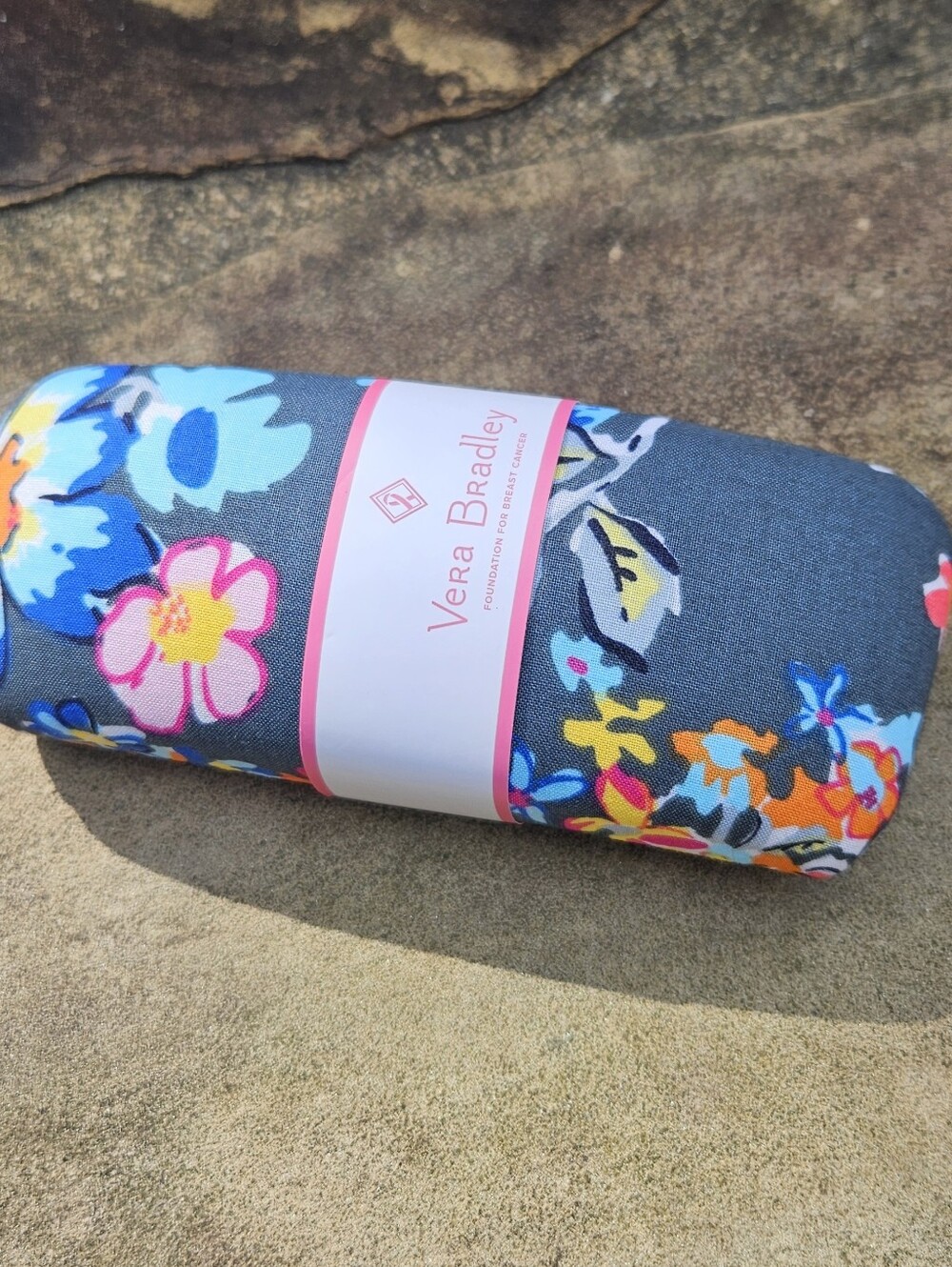 Vera Bradley NWT Pretty Posies Eyeglass Case